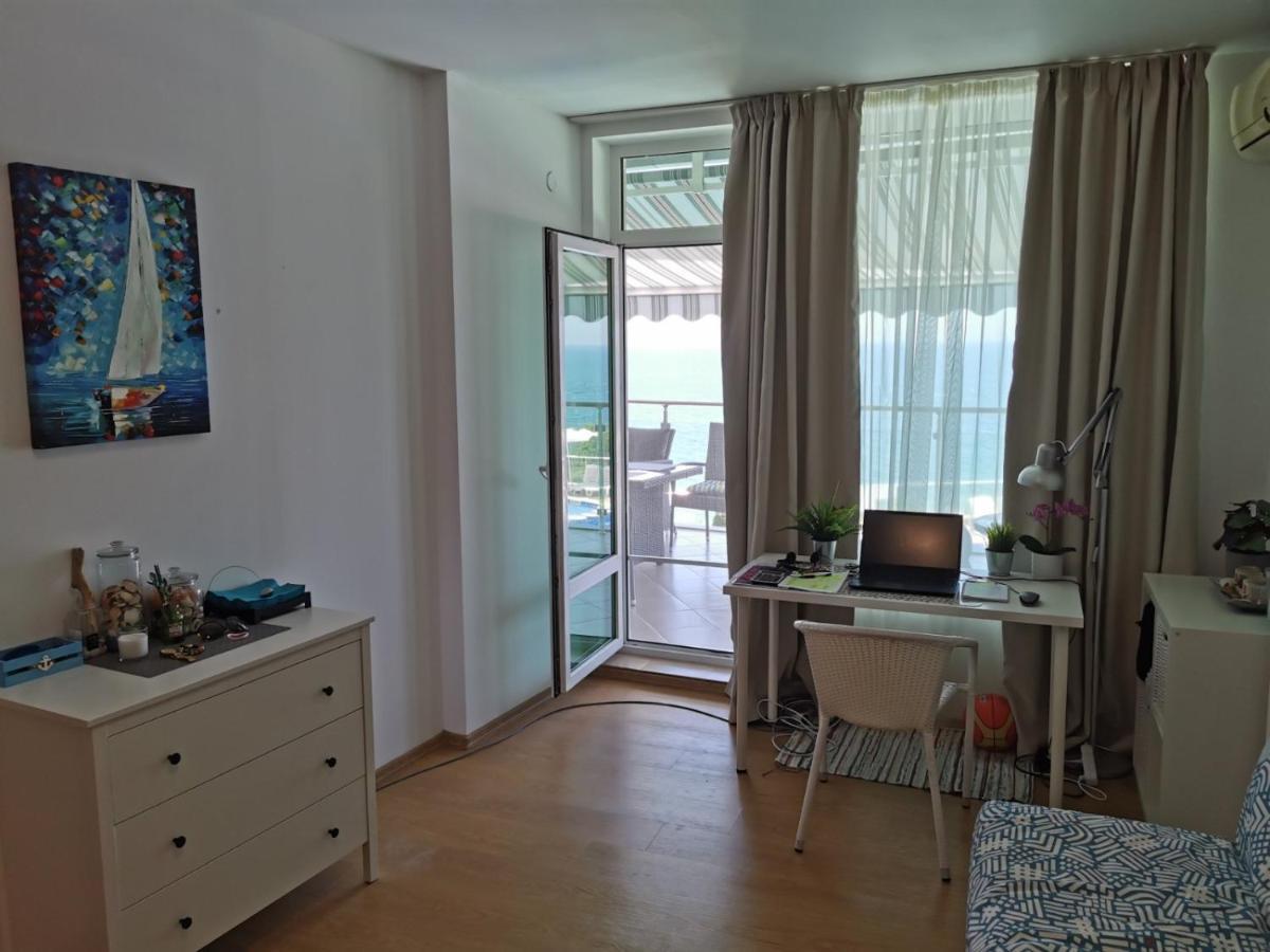 Silver A 27 Byala (Varna) Exterior foto